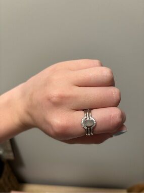 Kendra Scott Emilie Ring Stack Size 7